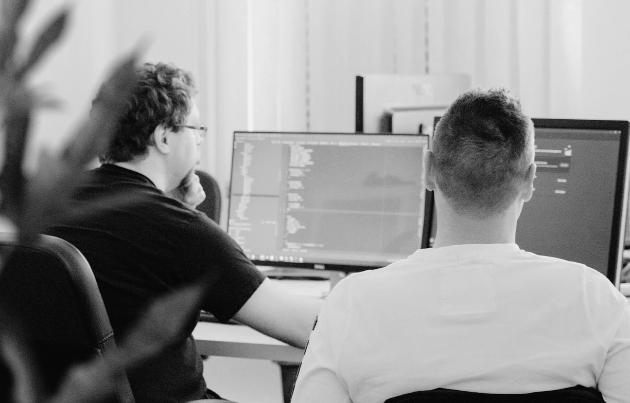 Je lepší e-shop na míru, nebo krabicové řešení?